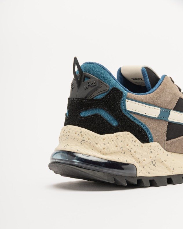 Just Say Wizz Sneakers