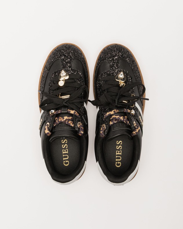 Sneakers Guess