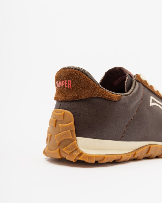 Sneakers Camper