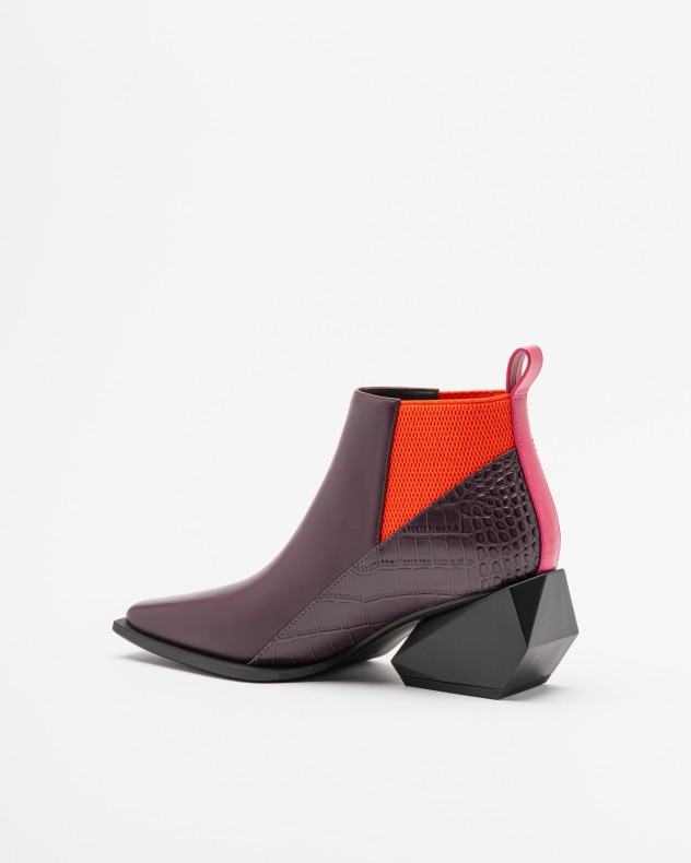 Botins United Nude
