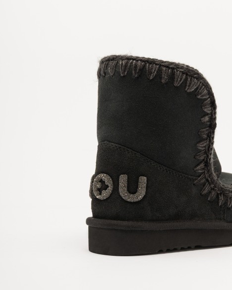 Botas Mou