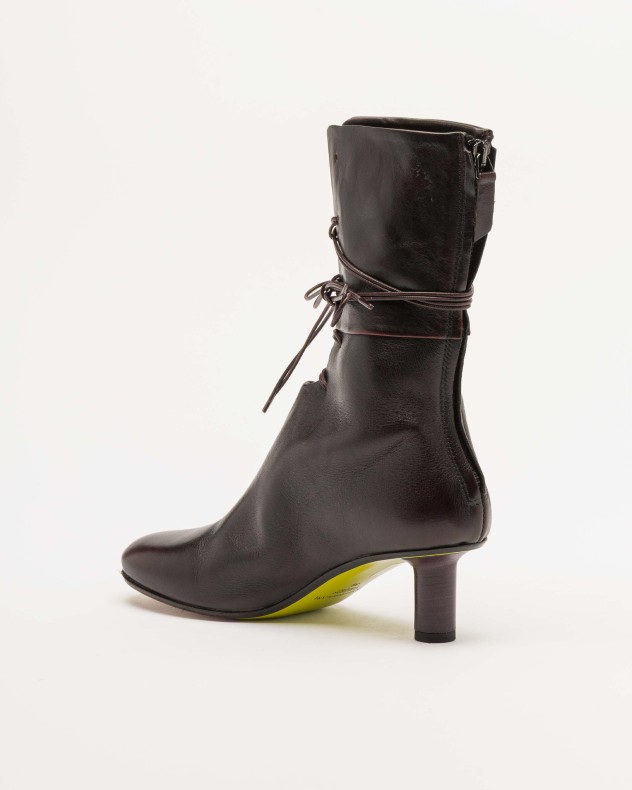 Botins Ernesto Dolani