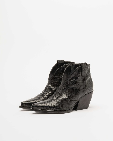 Botins texanos Elena Iachi
