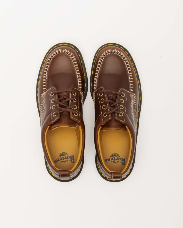Sapatos de vela Dr Martens
