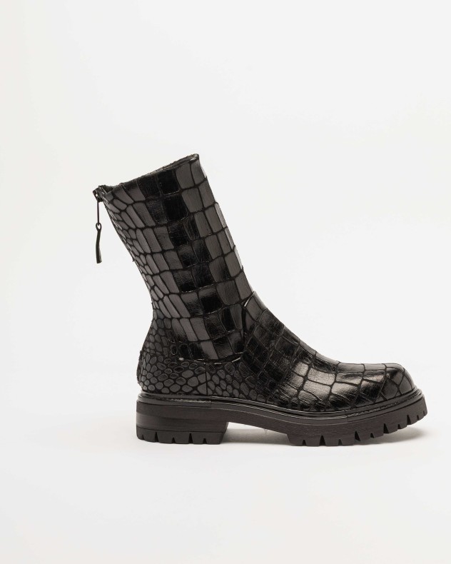 Botins Elena Iachi