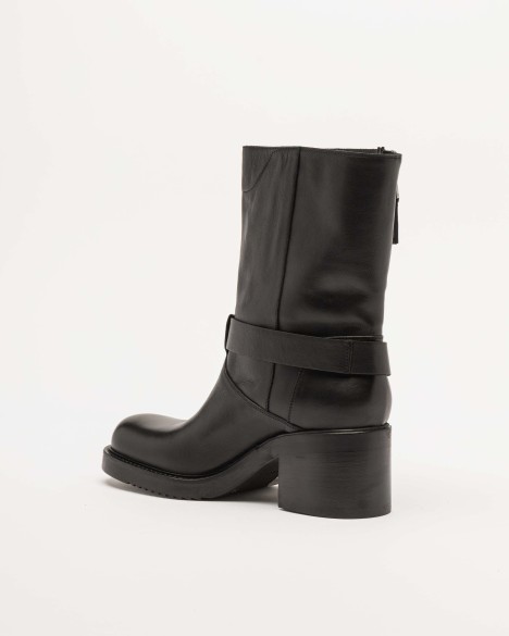 Botins Elena Iachi
