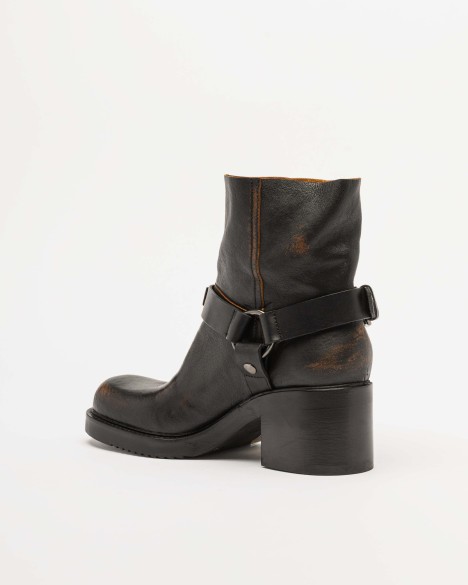 Botins Elena Iachi
