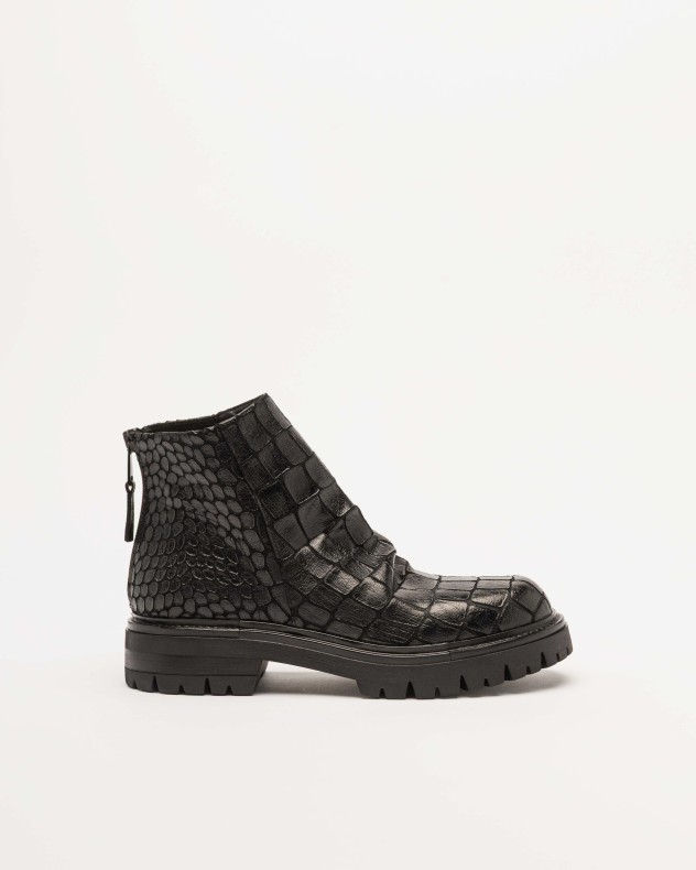 Botins Elena Iachi