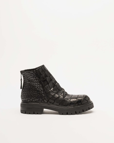 Botins Elena Iachi