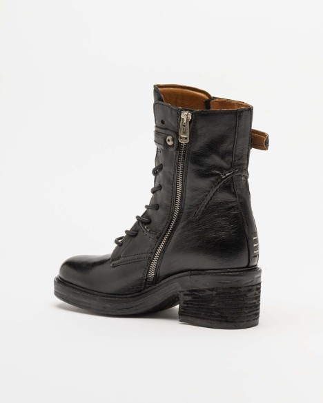 Botins A.S.98