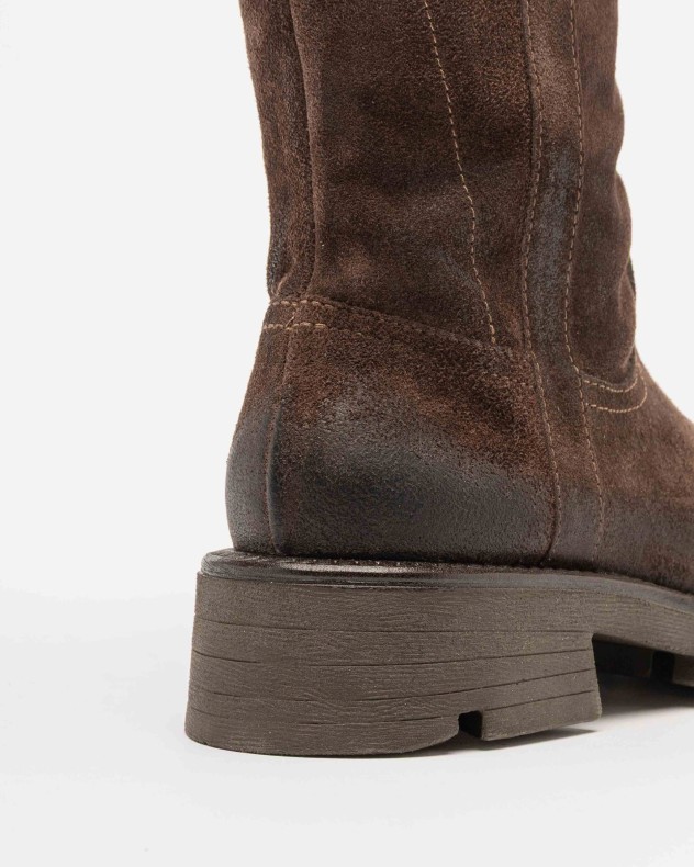 Botas de cano m�dio Dropp