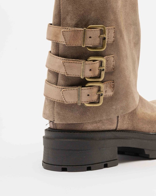 Botas de cano m�dio Dropp