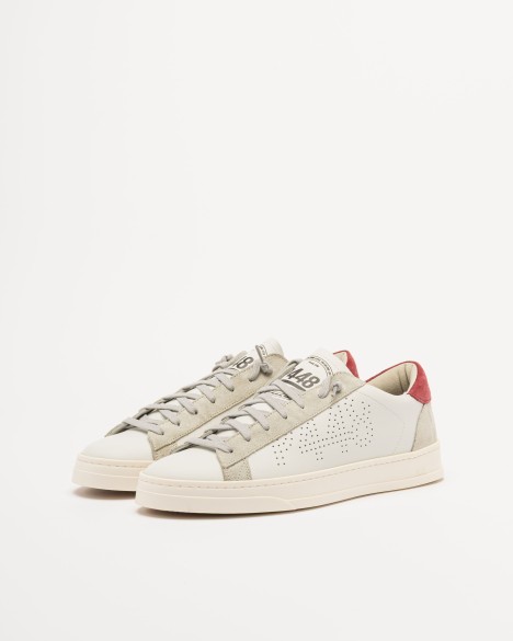 Wei�e Sneakers P448