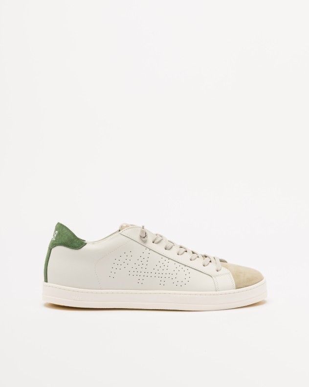 Wei�e Sneakers P448
