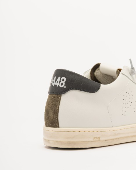 Wei�e Sneakers P448
