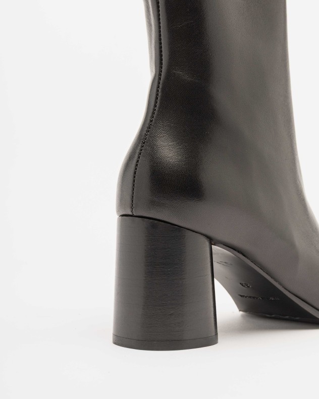 The Lab.yrinth Ankle Boots