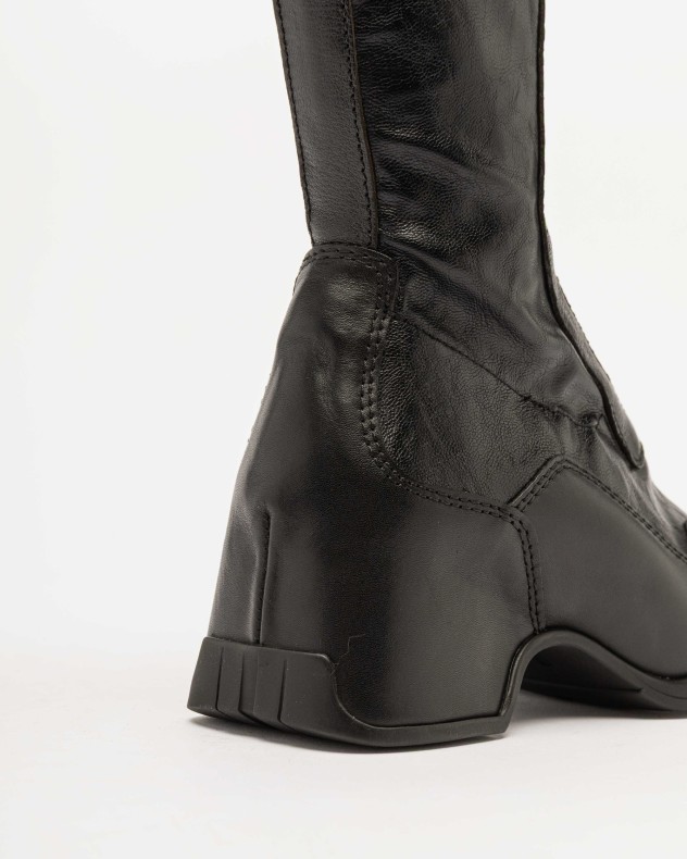 Bottes E8 by Miista