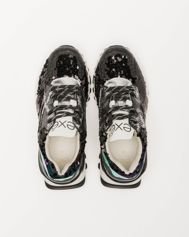 Ex� Sneakers