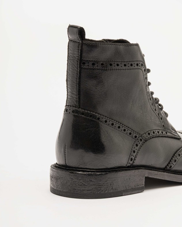 ONE and OTHER Boots