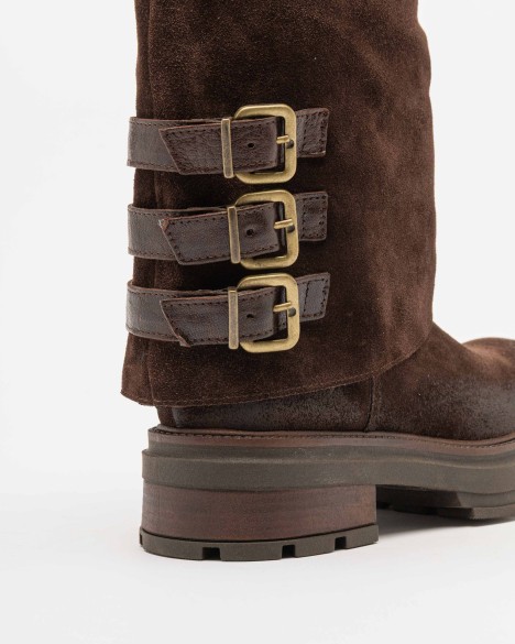 Botas de cano m�dio Dropp