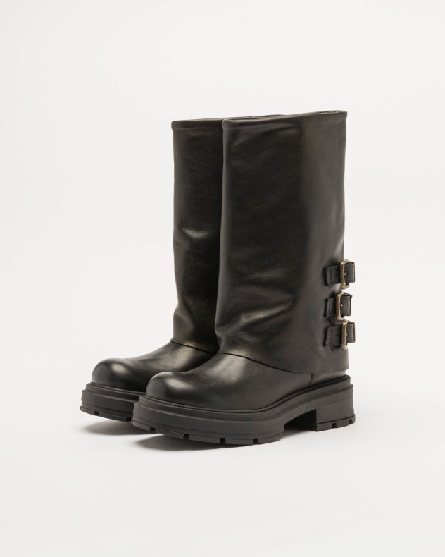 Botas de cano m�dio Dropp