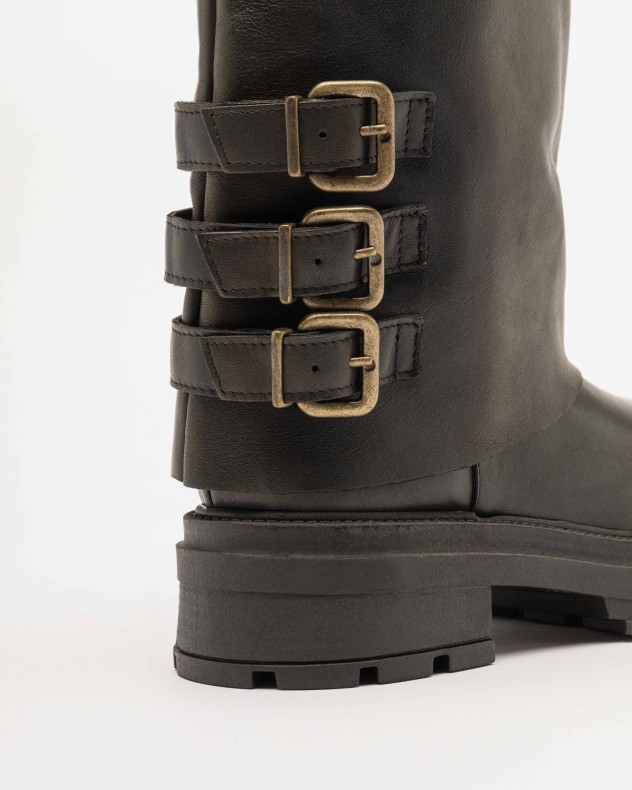 Botas de cano m�dio Dropp
