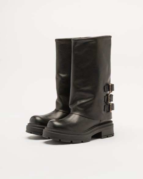 Botas de cano m�dio Dropp