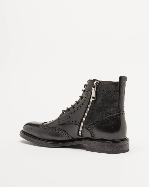 ONE and OTHER Boots