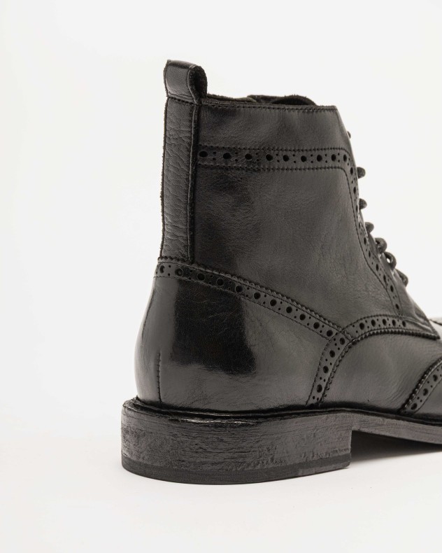 ONE and OTHER Boots