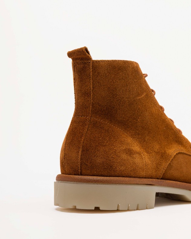 PROF Boots