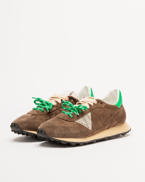Sneakers Run Of