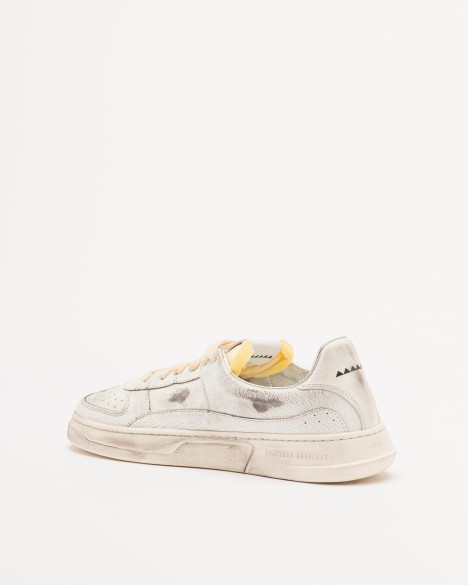 Wei�e Sneakers Run Of