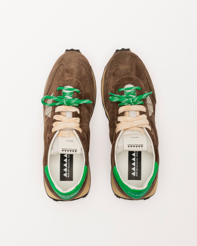 Sneakers Run Of
