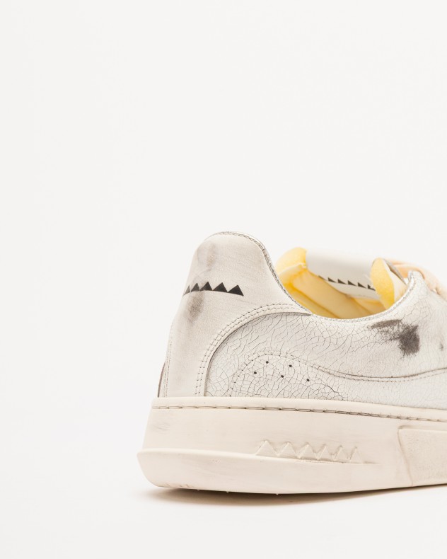 Wei�e Sneakers Run Of
