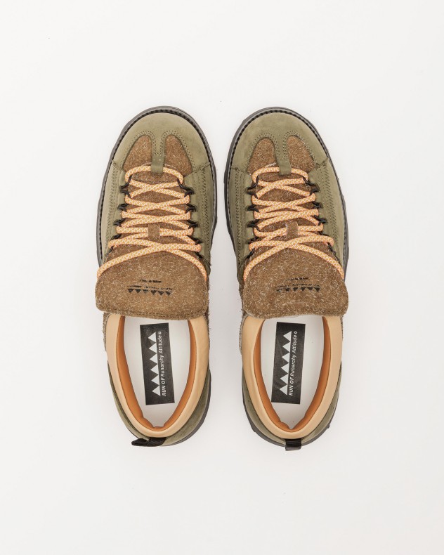 Sneakers Run Of