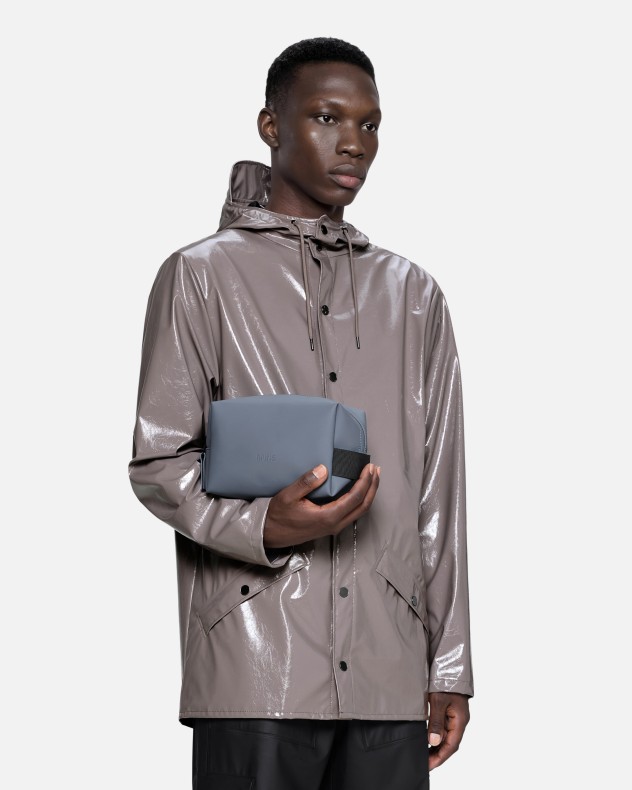 Necessaire Rains