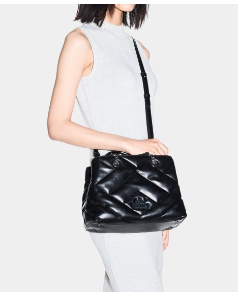 Mala de m�o Armani Exchange