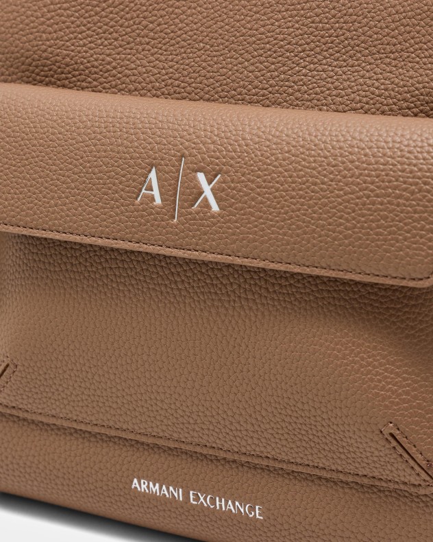 Mala de m�o Armani Exchange