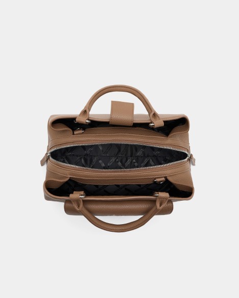 Mala de m�o Armani Exchange